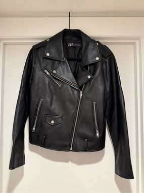 Zara Black Leather Motorcycle Jacket Size XL